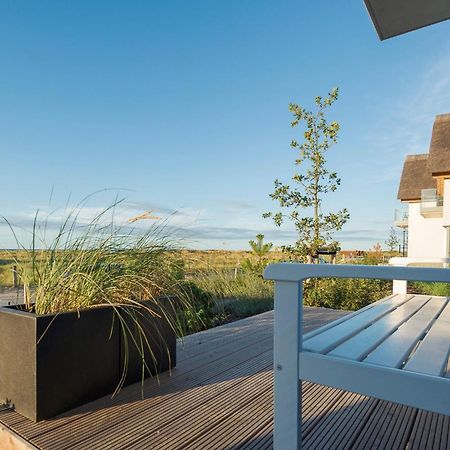 Ostsee - Reetdachhaus Nr 36 "Warder" Im Strand Resort Heiligenhafen Bagian luar foto